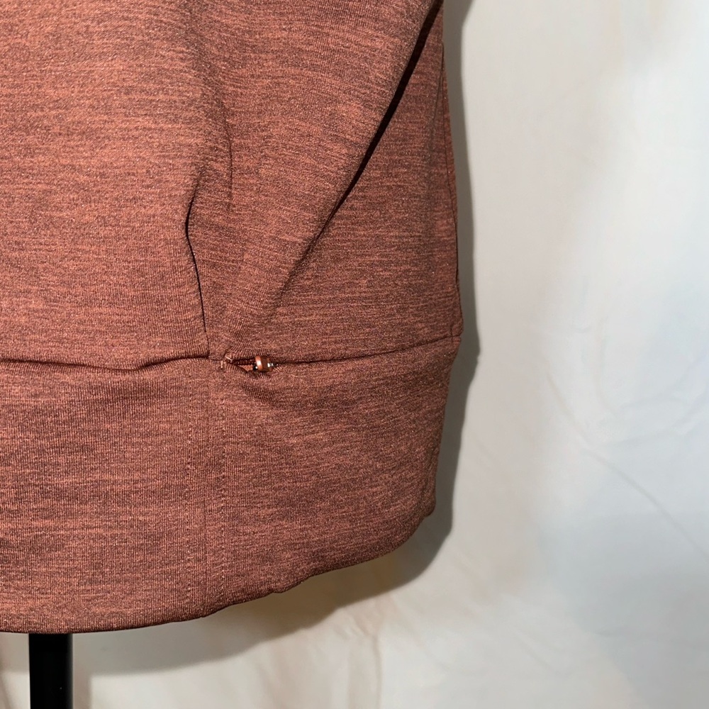 ATHLETA • NWT Altitude Polartec Half Zip Sweatshirt • Size L  Mahogany Heather - Picture 3 of 9